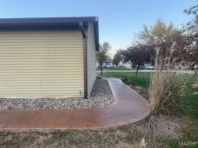 $259,000 | 340 Westwood Drive, Kahoka, MO 63445