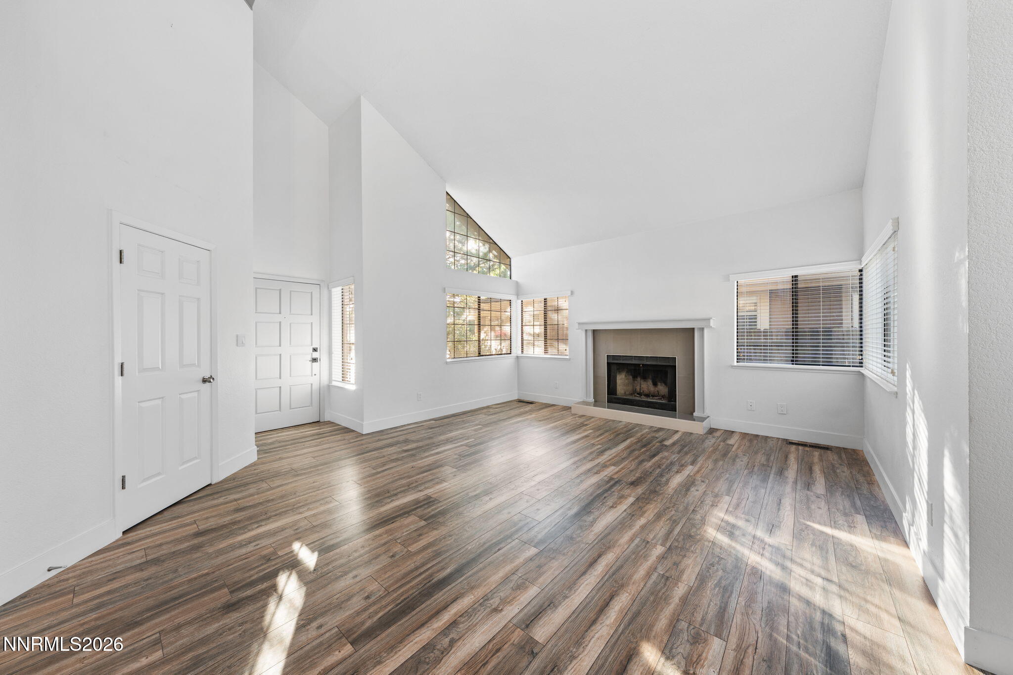 260 Meadow Brook Drive Reno, NV 89519 - Photo 13 of 55 19-web-or-mls-A7V04522