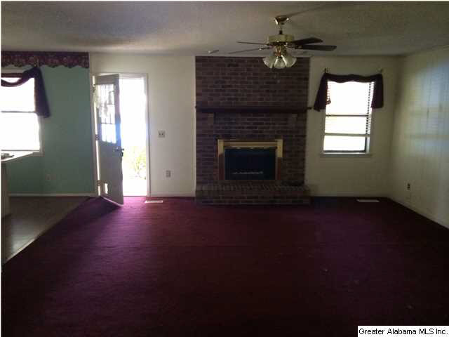 2304 Charter Road Jasper, AL 35504 - Photo 2 of 11