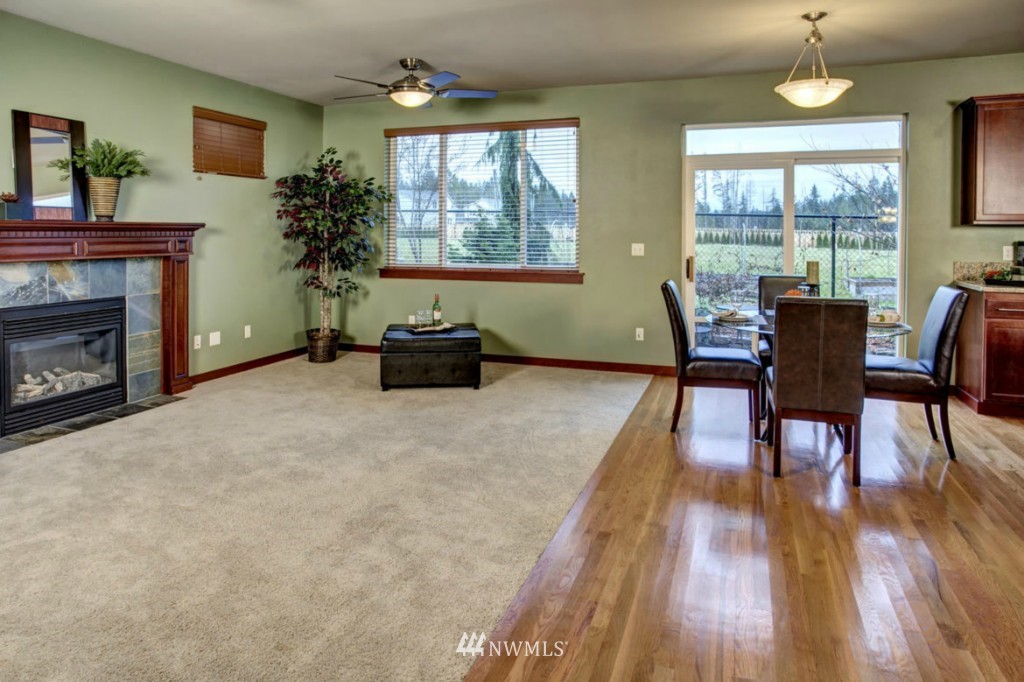 18429 42nd Avenue Southeast Bothell, WA 98012 - Photo 7 of 20 Gallery Image 7
