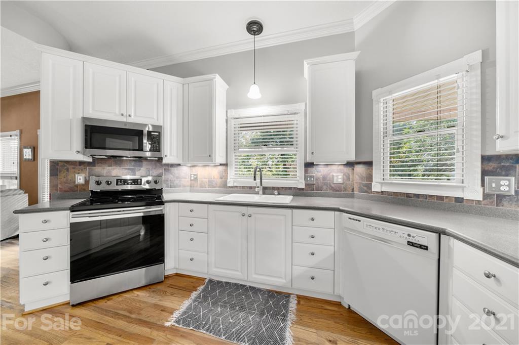 80 Portobello Road, Unit 49 Arden, NC 28704 - Photo 25 of 48 Gallery Image 25
