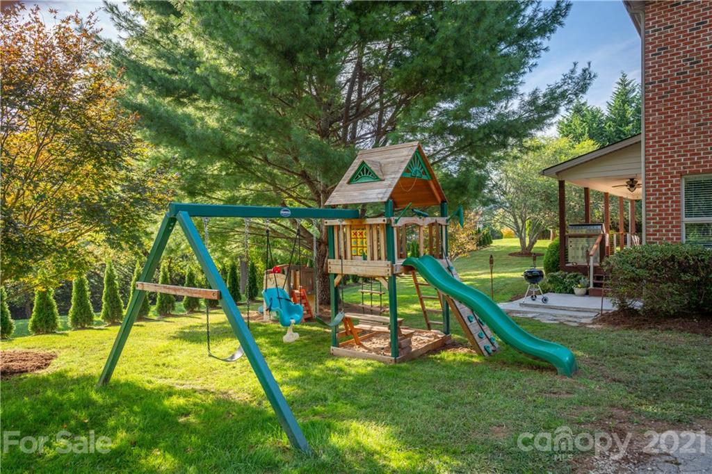 80 Portobello Road, Unit 49 Arden, NC 28704 - Photo 8 of 48 Gallery Image 8