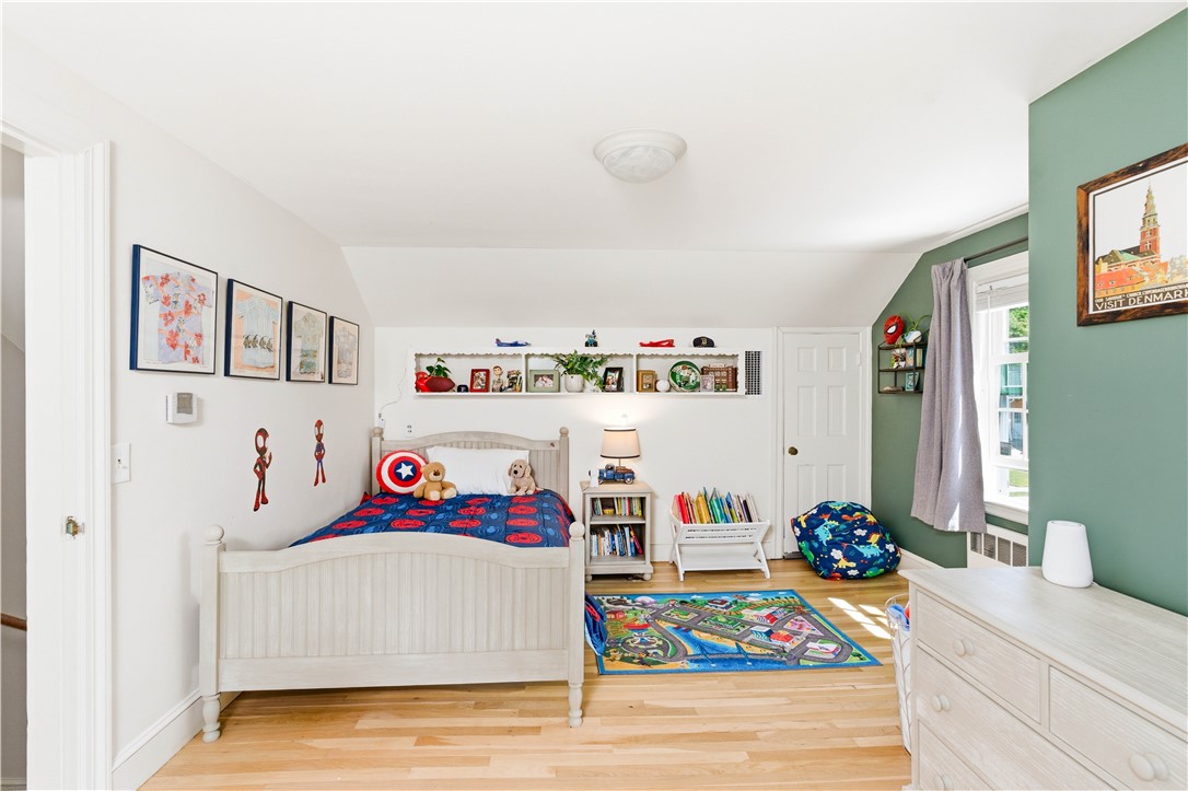 23 Dyer Street Warren, RI 02885 - Photo 27 of 49