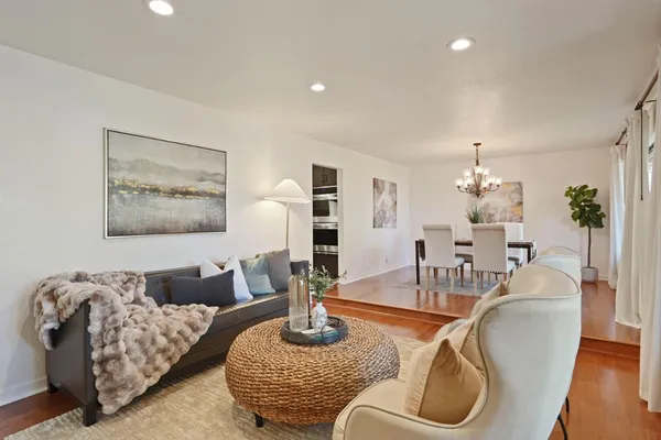 $1,000,000 | 925 Constitution Way, Tracy, CA 95376