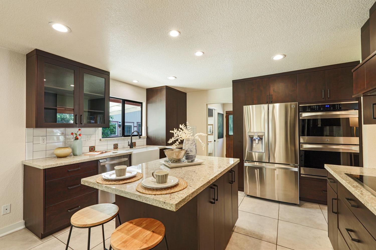 925 Constitution Way Tracy, CA 95376 - Photo 16 of 53