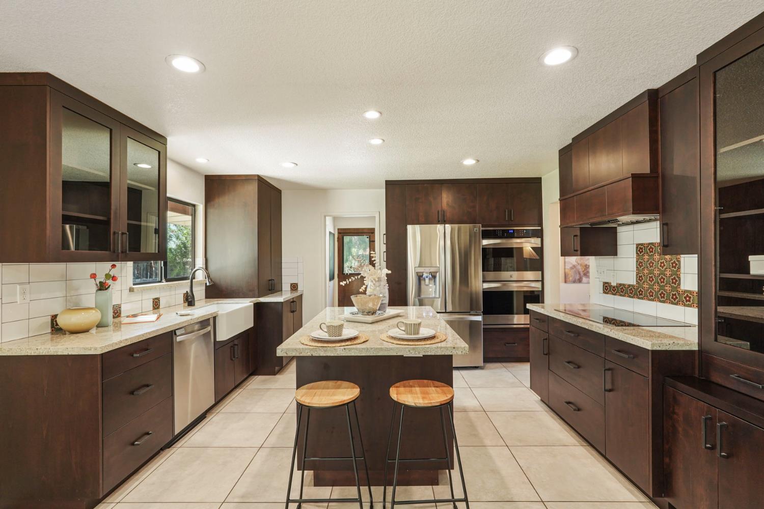 925 Constitution Way Tracy, CA 95376 - Photo 19 of 53