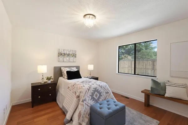 $1,000,000 | 925 Constitution Way, Tracy, CA 95376