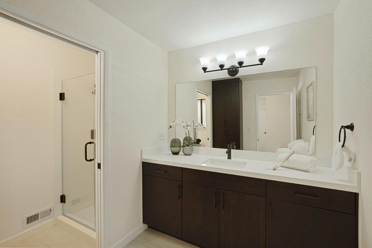 925 Constitution Way Tracy, CA 95376 - Photo 31 of 53