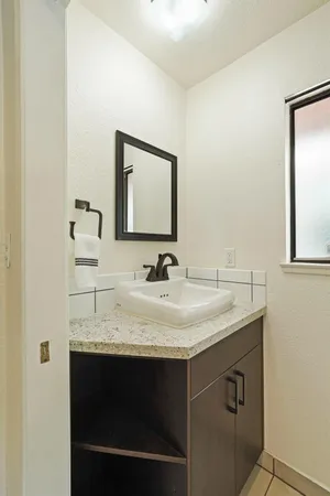 $1,000,000 | 925 Constitution Way, Tracy, CA 95376