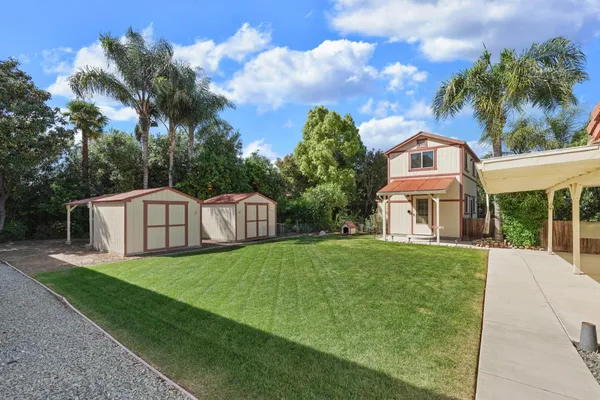 $1,000,000 | 925 Constitution Way, Tracy, CA 95376