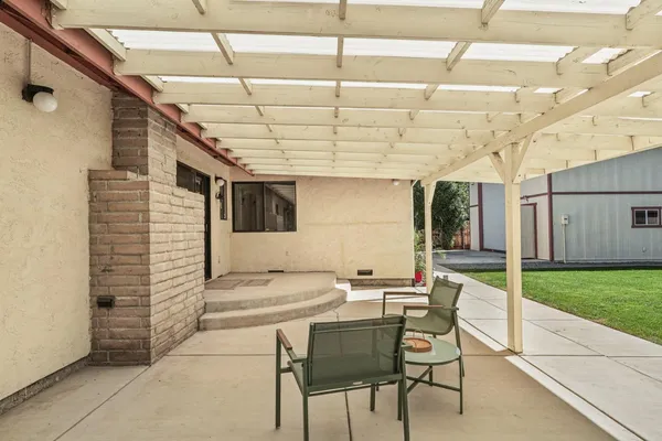 $1,000,000 | 925 Constitution Way, Tracy, CA 95376