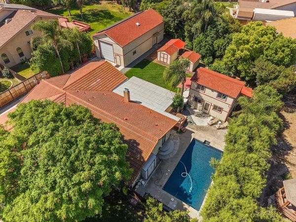 $1,000,000 | 925 Constitution Way, Tracy, CA 95376