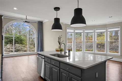 $899,000 | 130 Belvedere Court, Atlanta, GA 30350