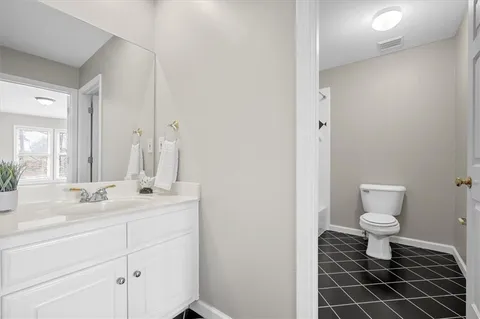 $899,000 | 130 Belvedere Court, Atlanta, GA 30350