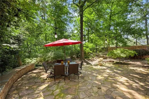 $899,000 | 130 Belvedere Court, Atlanta, GA 30350