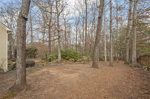 $899,000 | 130 Belvedere Court, Atlanta, GA 30350