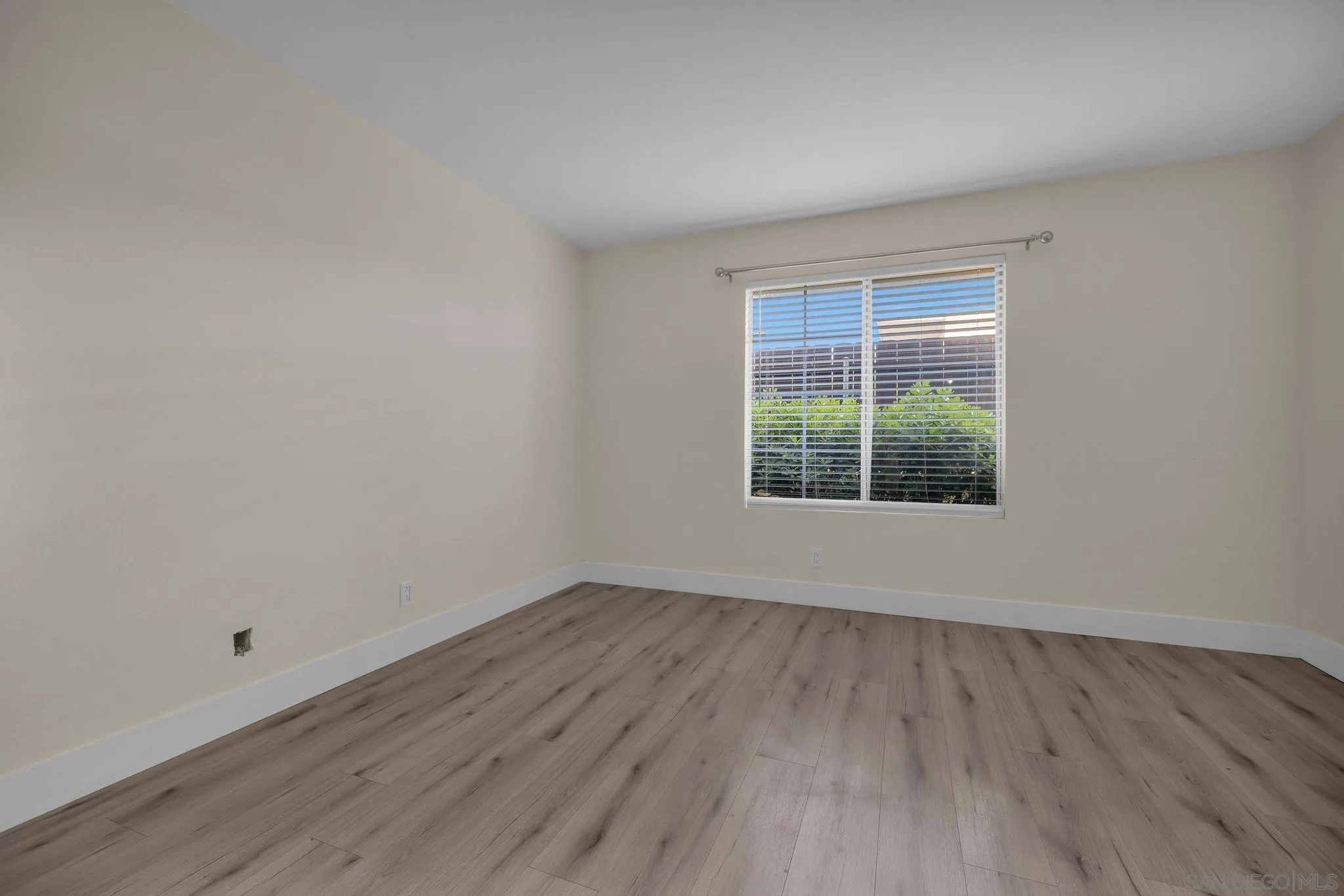 3675 Grove Street, Unit 180 Lemon Grove, CA 91945 - Photo 12 of 28