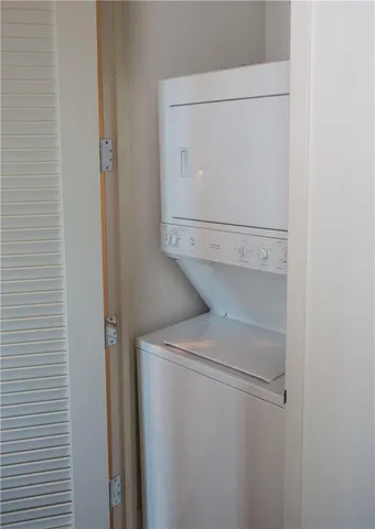 $565,000 | 175 Huguenot Street, Unit 1801, New Rochelle, NY 10801