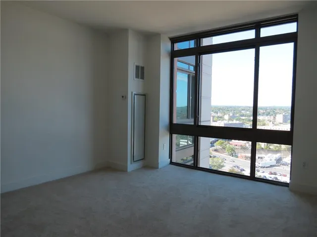 $565,000 | 175 Huguenot Street, Unit 1801, New Rochelle, NY 10801