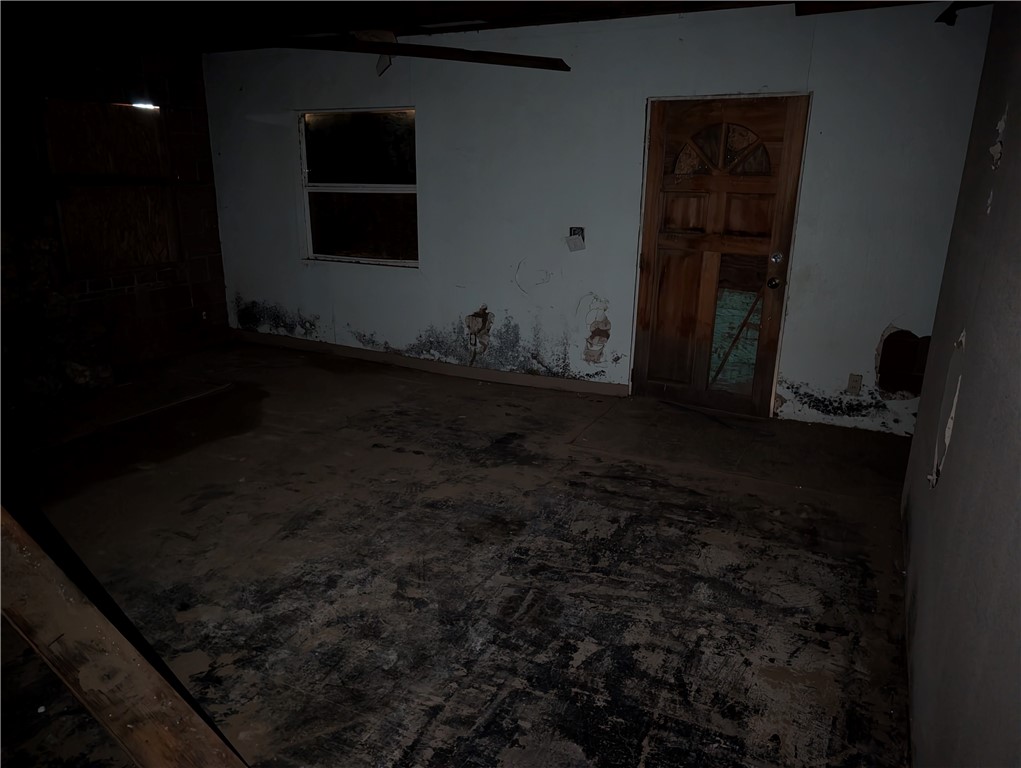 7605 Obsidian Road Mojave, CA 93501 - Photo 12 of 16