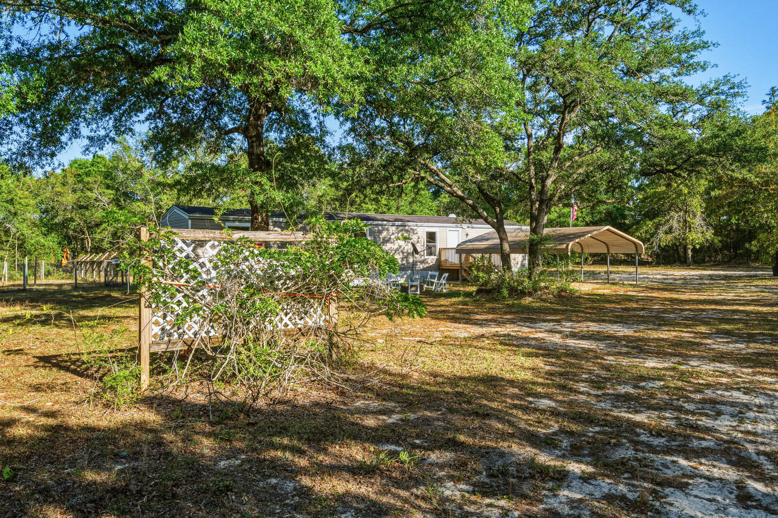 4249 Barlow Road Crestview, FL 32536 - Photo 33 of 40 Outside