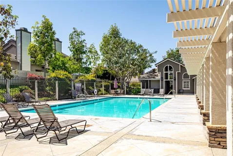 $949,900 | 24782 Sutton Lane, Laguna Niguel, CA 92677