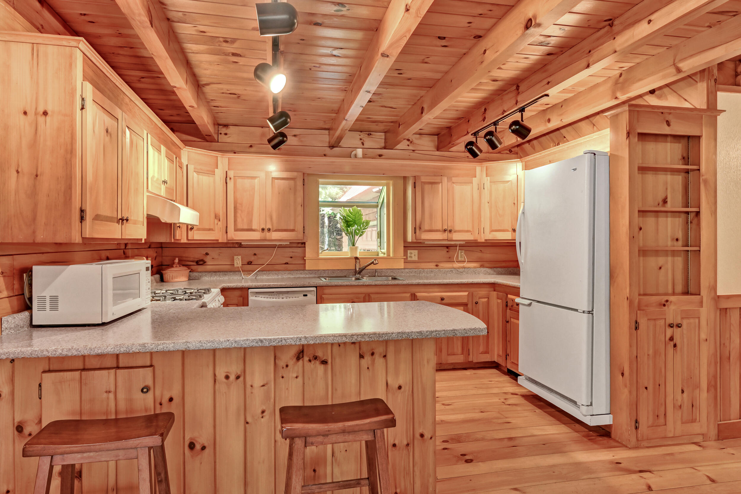 195 Old Quarry Road Farmington, ME 04938 - Photo 9 of 46 kitchen