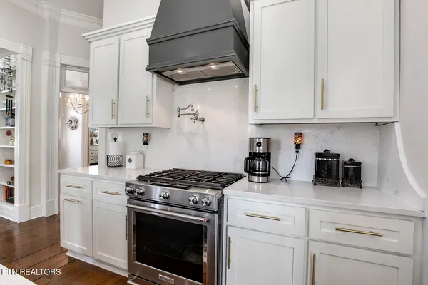 $409,900 | 601 Ingleside Avenue, Athens, TN 37303