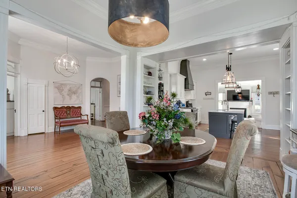 $409,900 | 601 Ingleside Avenue, Athens, TN 37303