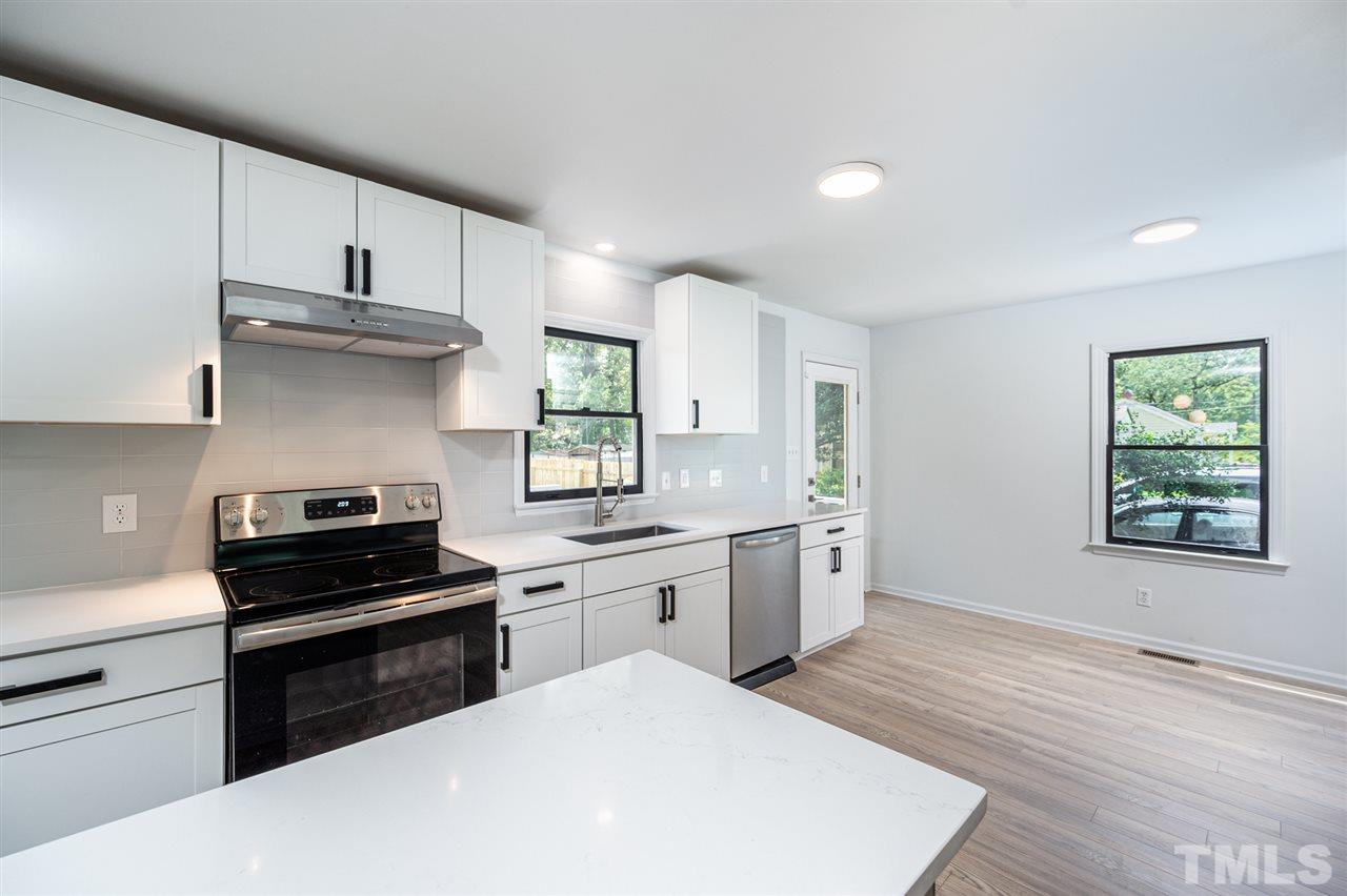 2623 Kirk Road Durham, NC 27705 - Photo 5 of 28 Gallery Image 5