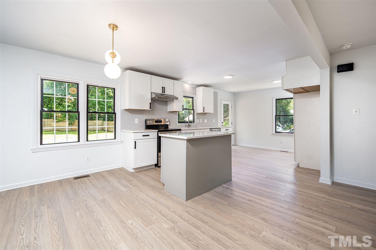 2623 Kirk Road Durham, NC 27705 - Photo 7 of 28 Gallery Image 7