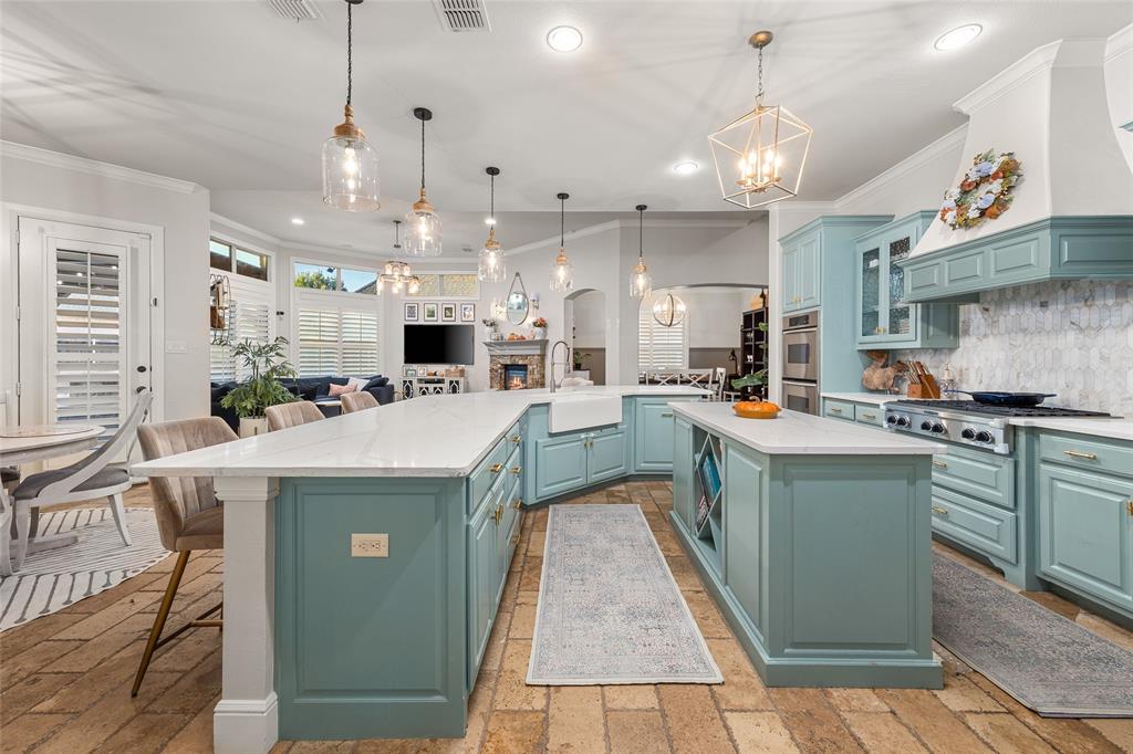 2202 Stonebridge Lane Mansfield, TX 76063 - Photo 12 of 36