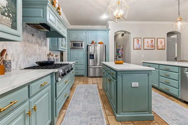 $839,900 | 2202 Stonebridge Lane, Mansfield, TX 76063