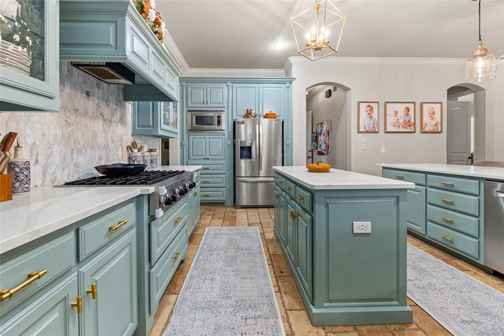 2202 Stonebridge Lane Mansfield, TX 76063 - Photo 13 of 36