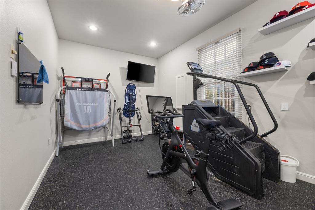 2202 Stonebridge Lane Mansfield, TX 76063 - Photo 14 of 36