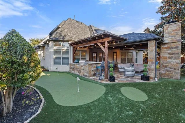 $839,900 | 2202 Stonebridge Lane, Mansfield, TX 76063