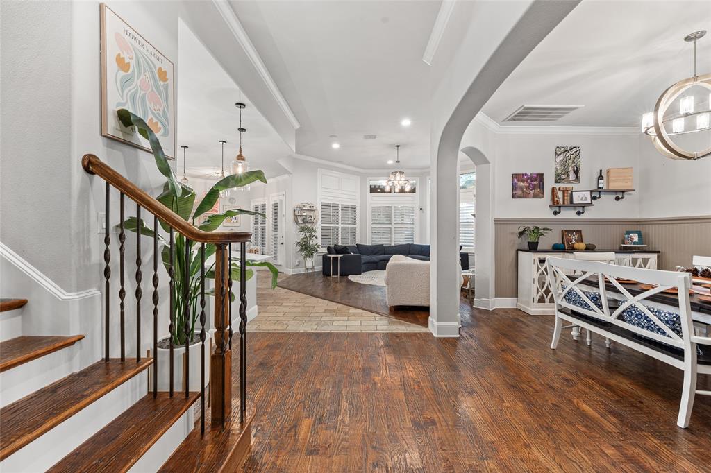 2202 Stonebridge Lane Mansfield, TX 76063 - Photo 5 of 36