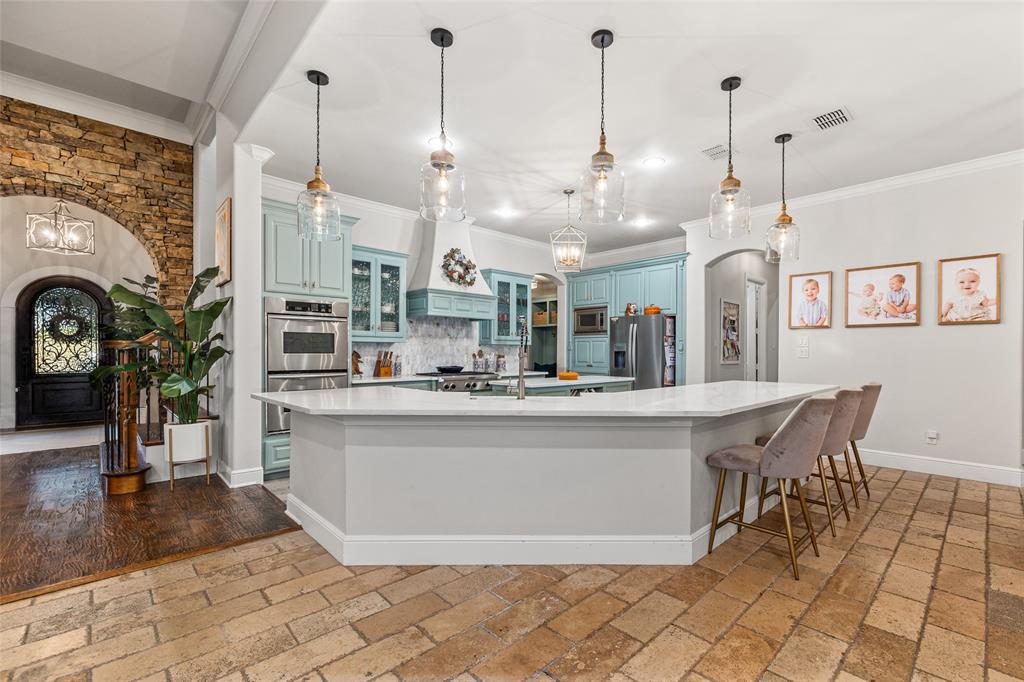 2202 Stonebridge Lane Mansfield, TX 76063 - Photo 10 of 36