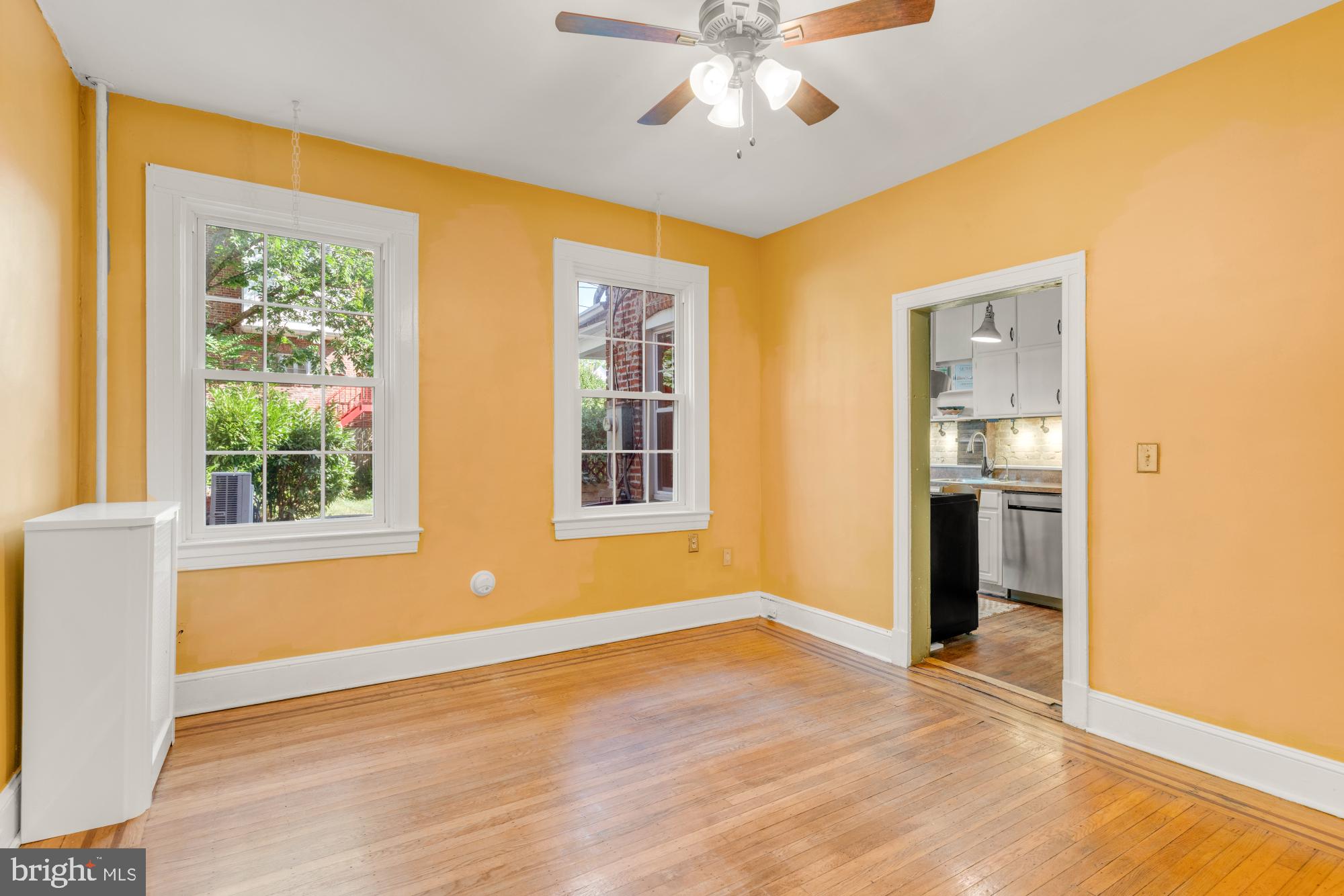 416 Southway Baltimore, MD 21218 - Photo 12 of 40