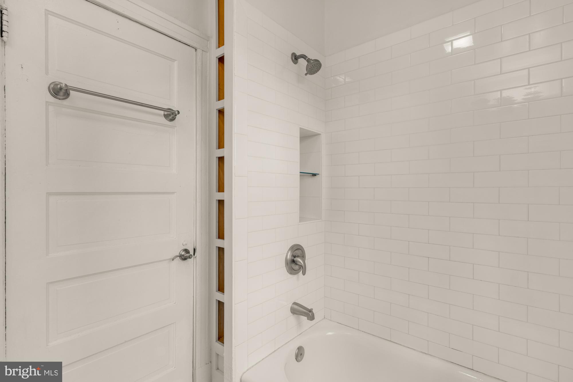 416 Southway Baltimore, MD 21218 - Photo 24 of 40