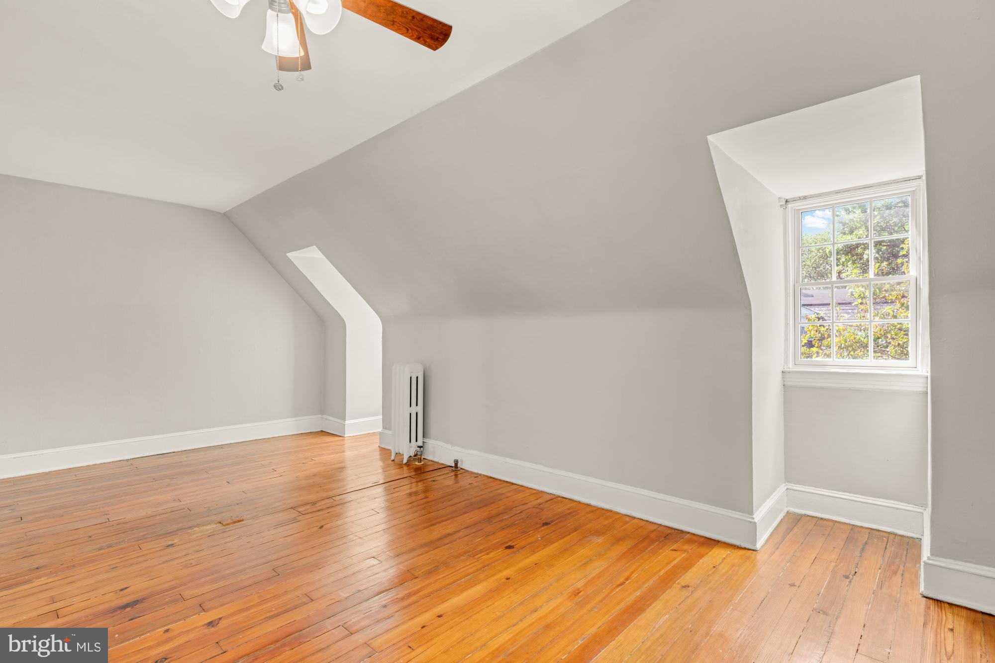 416 Southway Baltimore, MD 21218 - Photo 30 of 40 Primary Bedroom