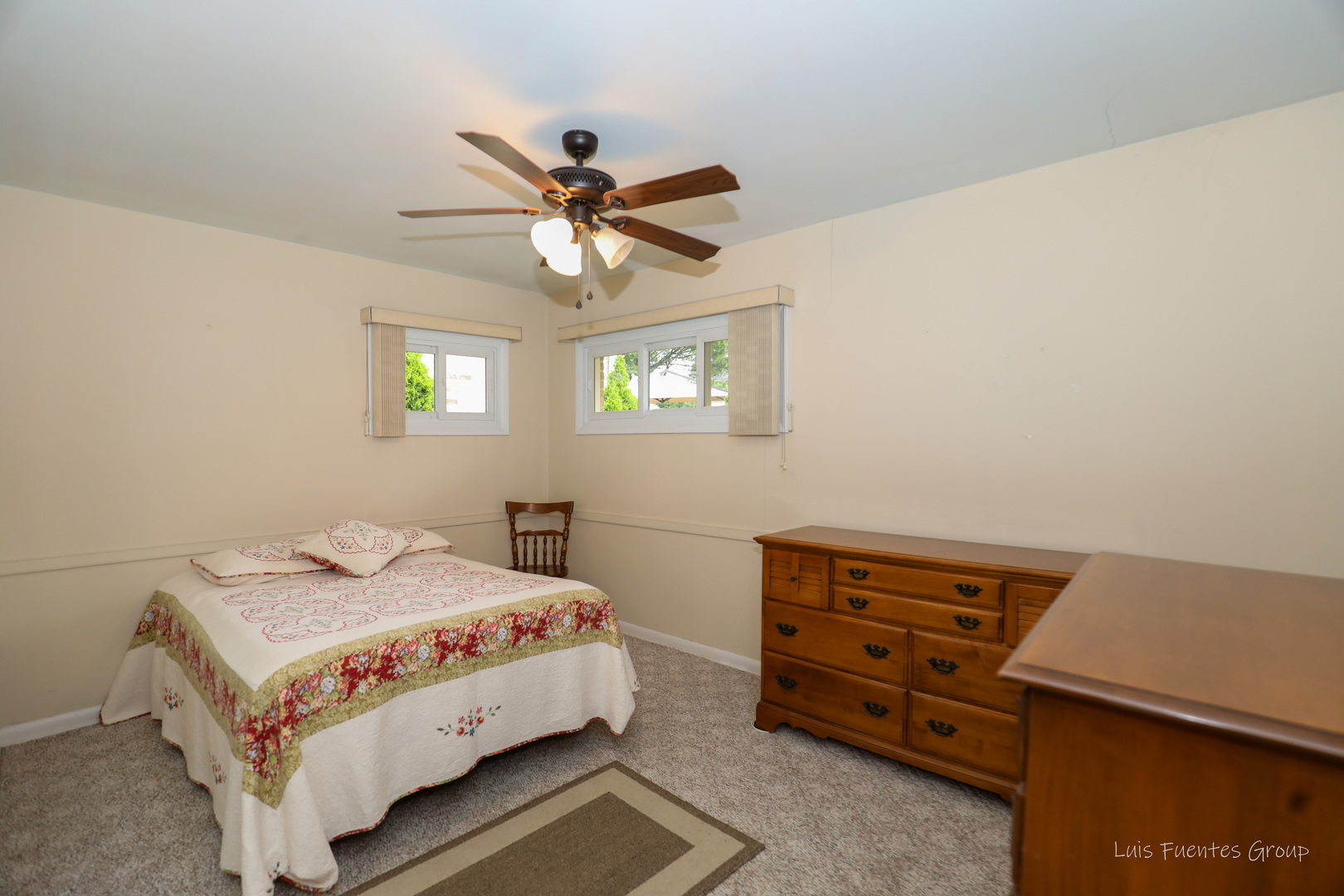623 Wesley Drive Park Ridge, IL 60068 - Photo 15 of 23 a bedroom with a bed and a window