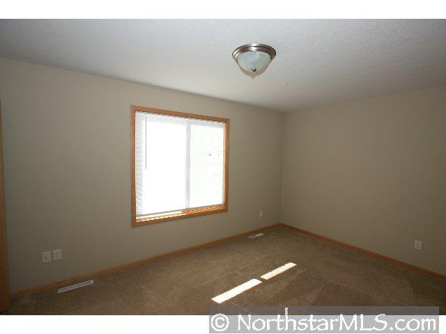 5434 Weatherstone Drive Northwest Rochester, MN 55901 - Photo 7 of 8 Gallery Image 7