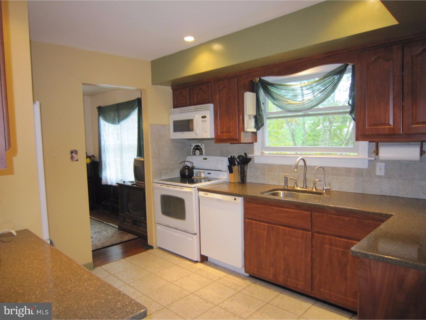 633 Telegraph Road Perkasie, PA 18944 - Photo 9 of 23