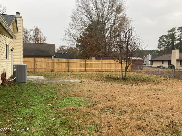 $1,700 | 407 Sitton Place, Jacksonville, NC 28546