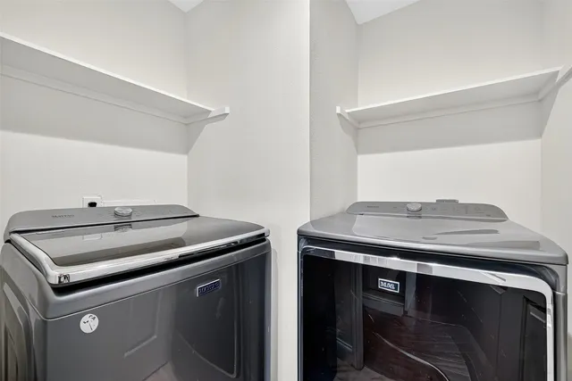 $2,600 | 2219 Mountshire Drive, Missouri City, TX 77489