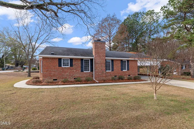 $330,000 | 540 North O'Neil Street, Clayton, NC 27520