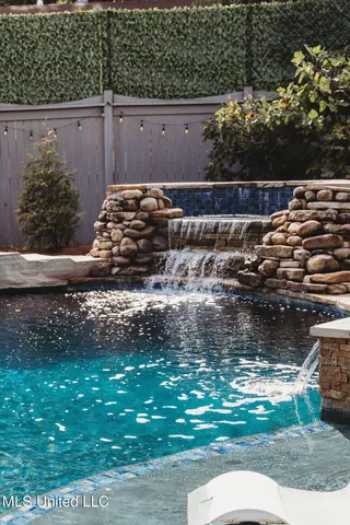 $595,000 | 307 Grand Boulevard, Greenwood, MS 38930