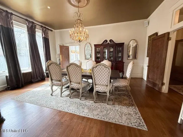 $595,000 | 307 Grand Boulevard, Greenwood, MS 38930