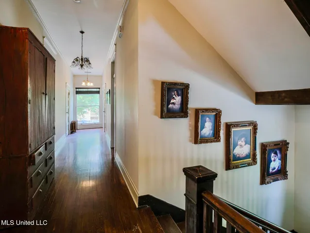 $595,000 | 307 Grand Boulevard, Greenwood, MS 38930